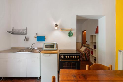 Dapur atau dapur kecil di Agriturismo Monte Pu'