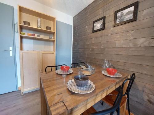 Studio 4 pers, au pied des pistes avec balcon