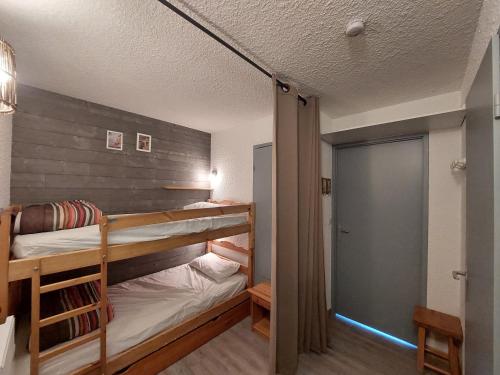 Studio 4 pers, au pied des pistes avec balcon