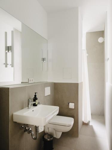NOOK x Salon - Gallery-Apartment in Friedrichshain photo 8