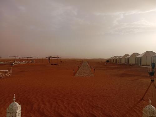 Gambar di galeri bagi Merzouga morocco di Tisserdmine