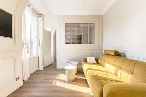 Luxury and comfort on Champs-Élysées