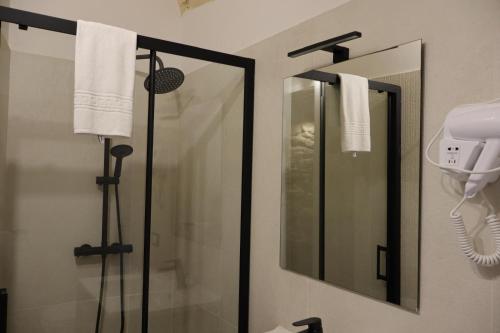 Koupelna v ubytování Il mandorlo appartamenti