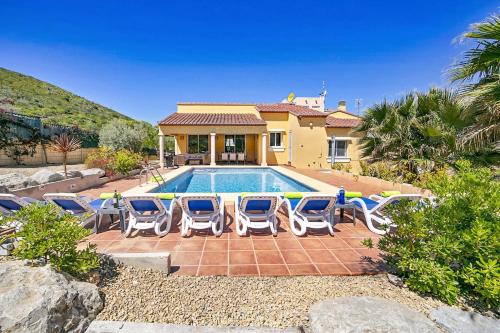 Villa Magdalena Blanca by Villa Plus