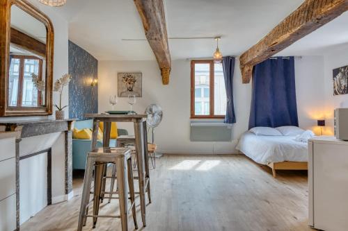 Authentique 3 nid urbain au charme envoûtant en plein coeur de Rouen