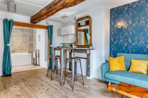 Authentique 3 nid urbain au charme envoûtant en plein coeur de Rouen