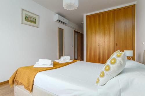 Family Friendly Apartment in Portimão by Lisbeyond