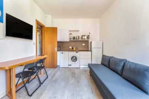 Milano Navigli Via Pavia 4 PAX -WIFI