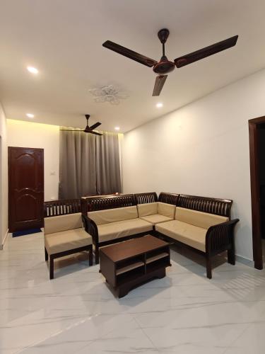 Χώρος καθιστικού στο Best Service apartment in Bejai