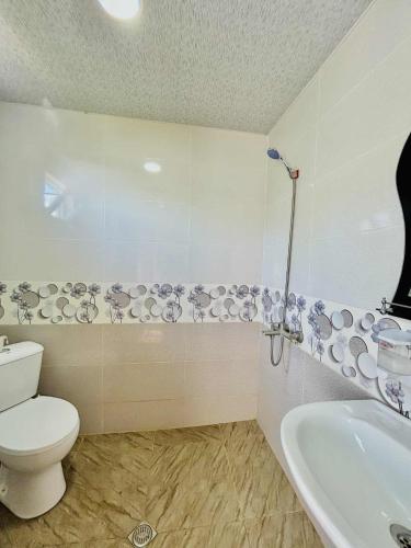 Ένα μπάνιο στο Tazos guesthouse