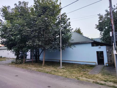 El edificio en el que está la casa vacacional