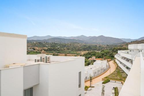 Ultimate Rentals - Coastal Comfort - Pool And Views in Oceana Gardens photo 23