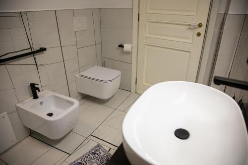 Ένα μπάνιο στο Hibiscus B&B