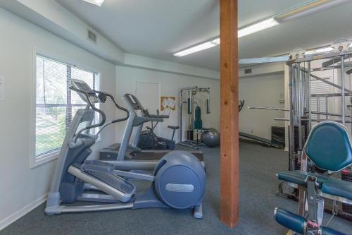 Gallery image of Harbour Oaks #310 in Saint Simons Island