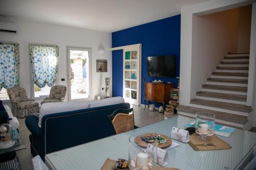 Μια τηλεόραση ή/και κέντρο ψυχαγωγίας στο Hibiscus B&B
