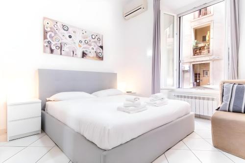 Elegantis Giolitti Suite Apartment with Private Balcony