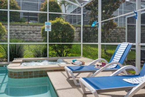 Free Waterpark Game Room Heated Pool 6MI Disney photo 57