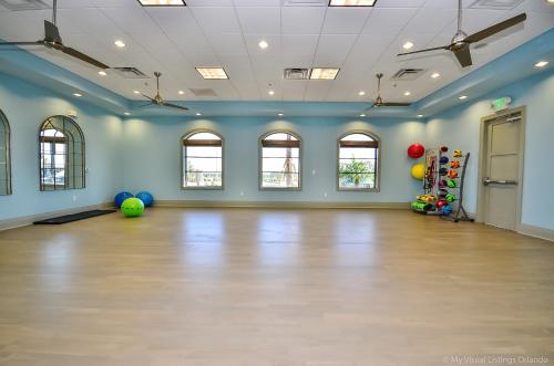 Free Waterpark Game Room Heated Pool 6MI Disney photo 77