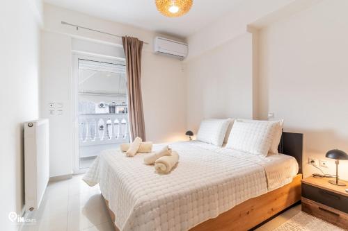 Emeralds - Premium & Modern Stay in Egaleo-Athens