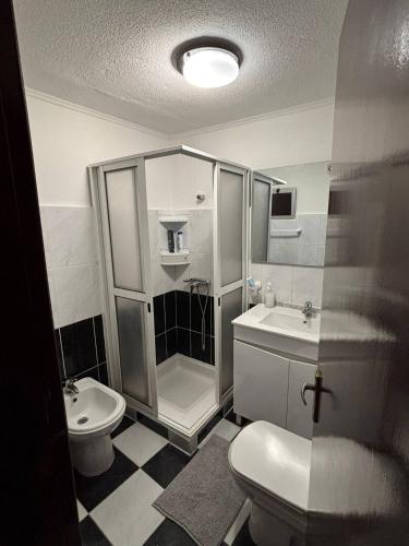 2-Bedroom Apartment in Santo Antonio