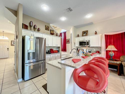 Private pool & spa villa w game room near Disney photo 20