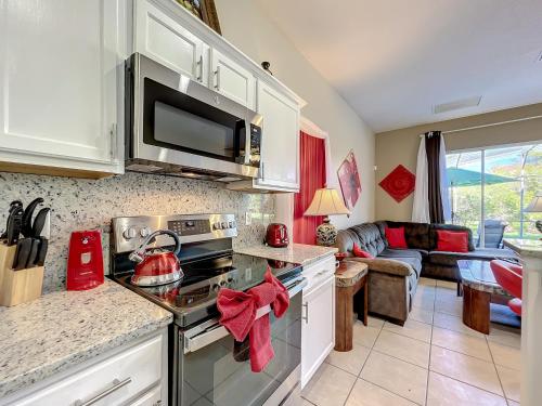 Private pool & spa villa w game room near Disney photo 26