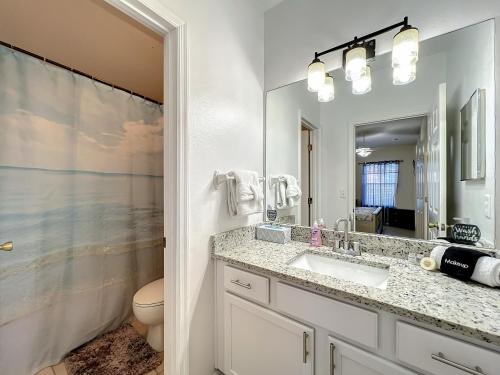 Private pool & spa villa w game room near Disney photo 39