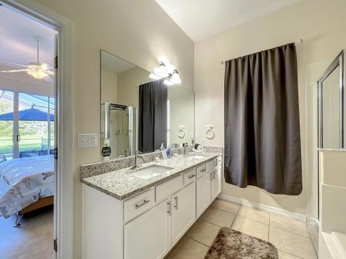 Private pool & spa villa w game room near Disney photo 30
