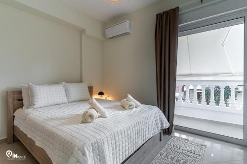 Rubies - Premium And Comfy Stay in Egaleo-Athens