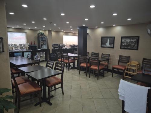 Restaurant o un lloc per menjar a Comfort Inn
