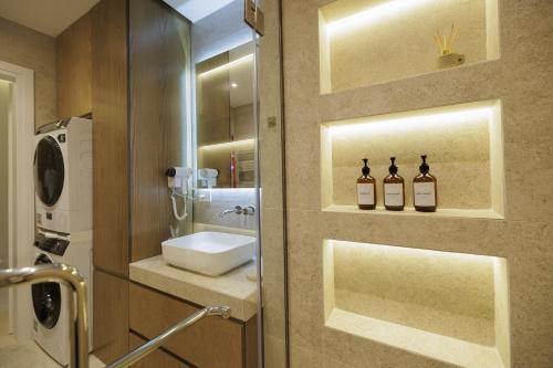 Selen Sol Casa tesisinde bir banyo