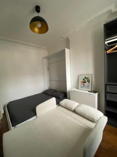 Equipped studio - Paris, 15th