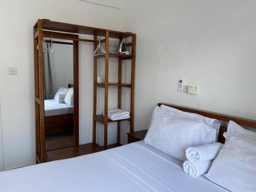 Postel nebo postele na pokoji v ubytování Zanzibar Fumba 1 Bedroom Apartment