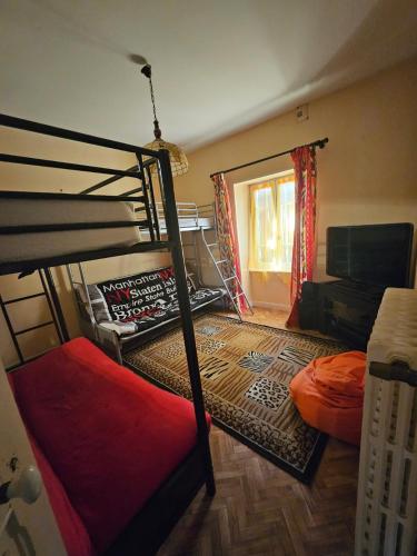 Una cama o camas en una habitación de Gite du menuisier