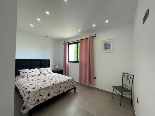 Postel nebo postele na pokoji v ubytování Apartamento Entre Playas 2 con piscina