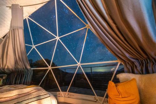 Galeriebild der Unterkunft Zia Geo Dome At El Mistico Ranch, Glamping in Nogal