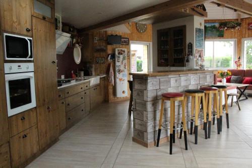Dapur atau dapur kecil di Chambre Douceur Angevine