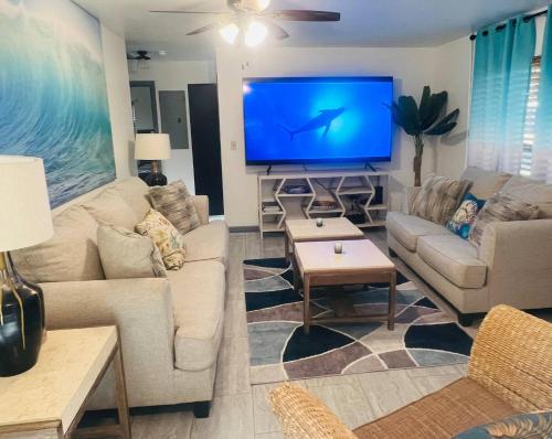 Φωτογραφία από το άλμπουμ του Hidden Gem -Titusville-Space Ctr, Bioluminescence σε Mims