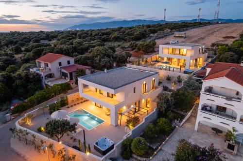 Villa Sempreviva and Salvia - Sea View Luxury Retreats