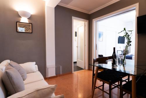 Syntagma square, 60sqm Fancy apartment