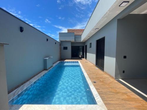 Bazén v ubytování Belíssima Casa de Piscina nebo v jeho okolí