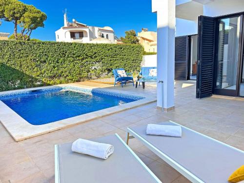 Villa Brasil by BeCherish