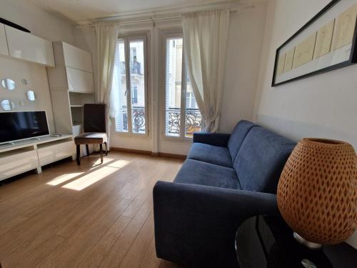 A deux pas de l'Arc de Triomphe Studio tout équipé