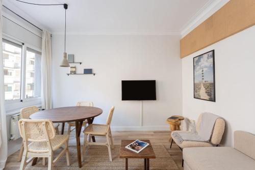 Stylish 3 Bedroom Apartment