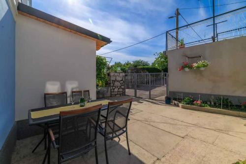 Holiday home in Grizane 43091