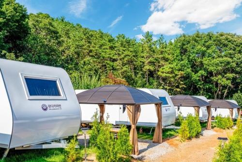 Zahrada ubytování Daebudo Yeonghungdo Sanchon Caravan