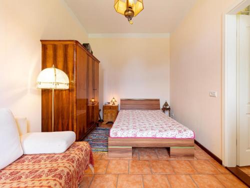 Ένα ή περισσότερα κρεβάτια σε δωμάτιο στο Apartment in Altentreptow with Garden