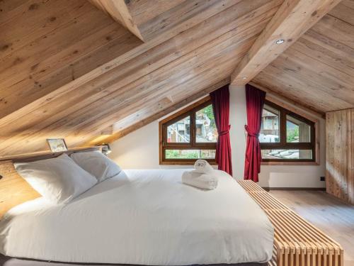 Duplex chic ski aux pieds avec parking et balcon à Méribel