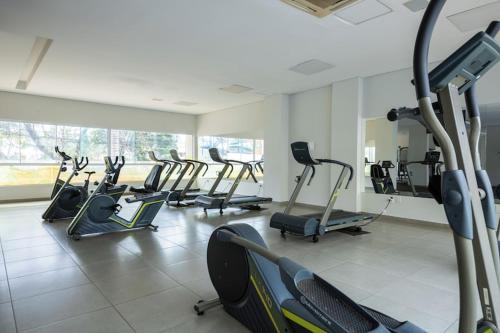 Фитнес-центр и/или тренажеры в Riviera Park Hotel - Park Aquático é Piscinas 24 horas