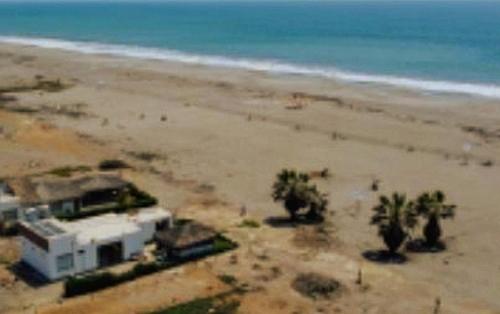 Galeriebild der Unterkunft Suite 2 Personas Beach Rooms in Chincha